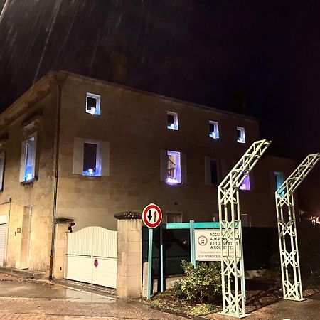 Le Numero 15 Saint-Seurin-sur-l'Isle Exterior photo